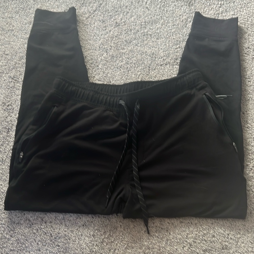 Women’s joggers